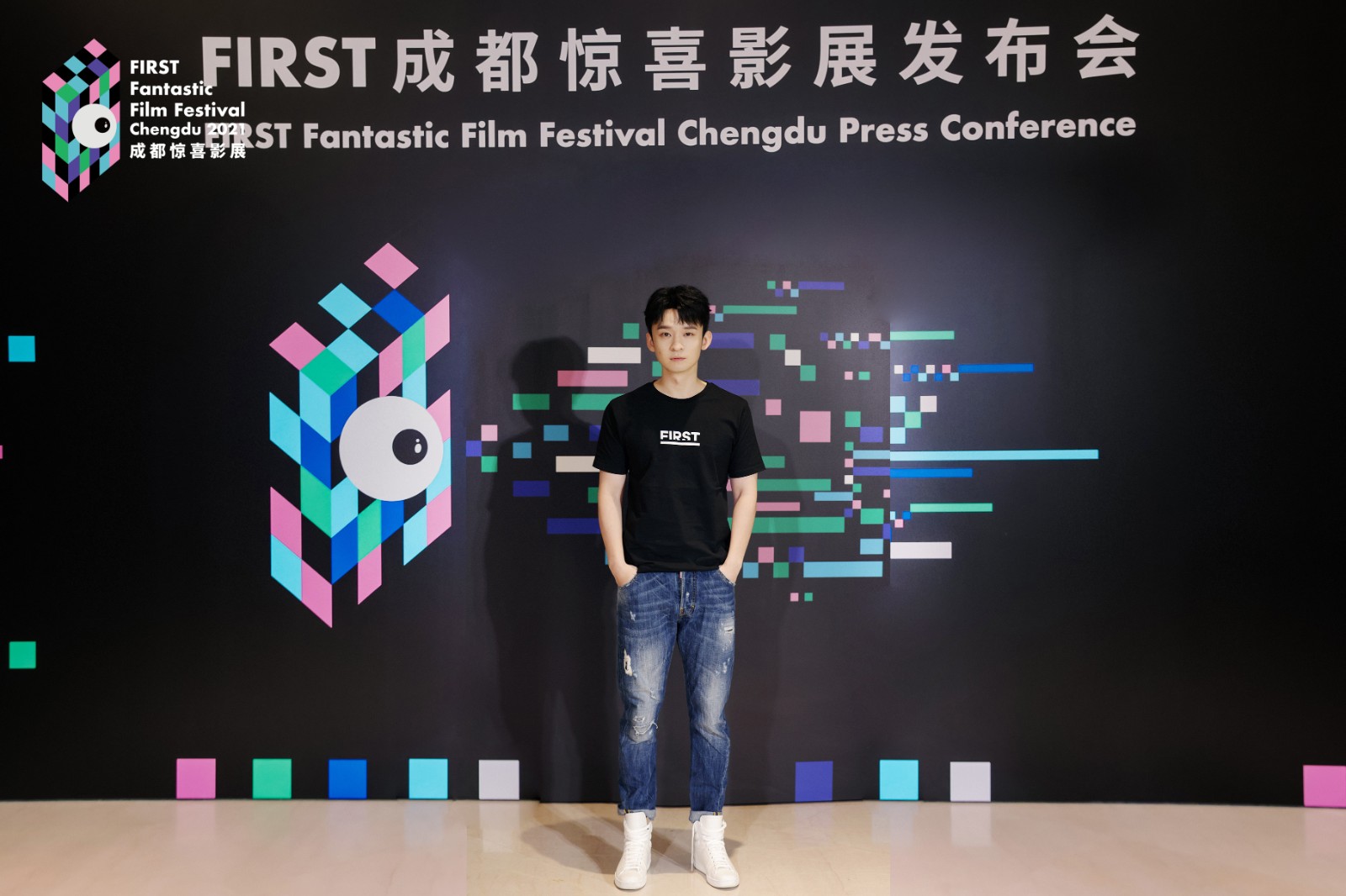 董子健.jpg 董子健.jpg